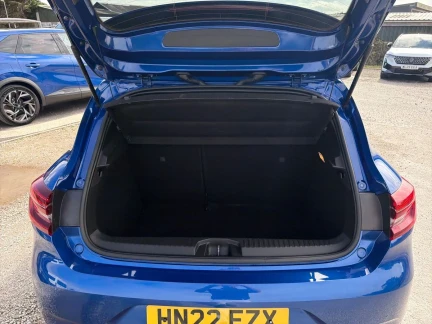 Vehicle Thumbnail 21