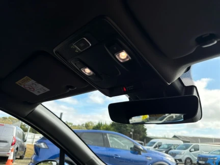 Vehicle Thumbnail 28