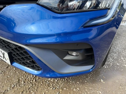 Vehicle Thumbnail 34