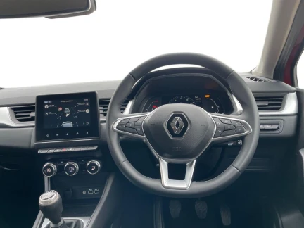 Vehicle Thumbnail 8