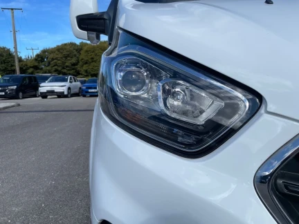 Vehicle Thumbnail 30