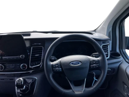 Vehicle Thumbnail 9