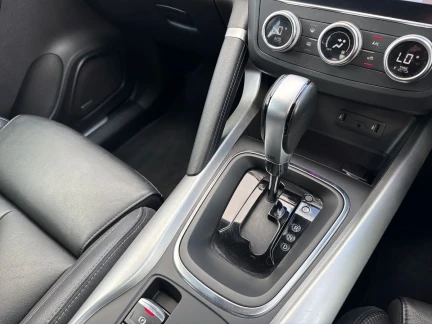 Vehicle Thumbnail 11