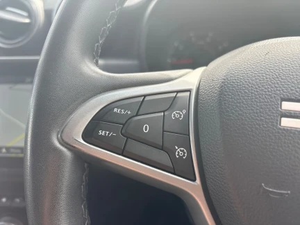 Vehicle Thumbnail 19