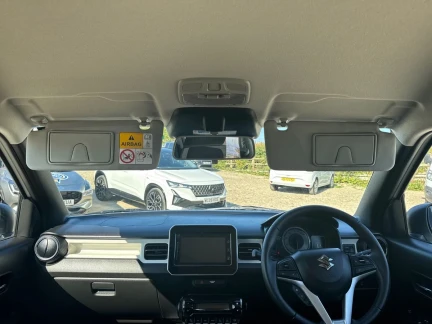 Vehicle Thumbnail 30