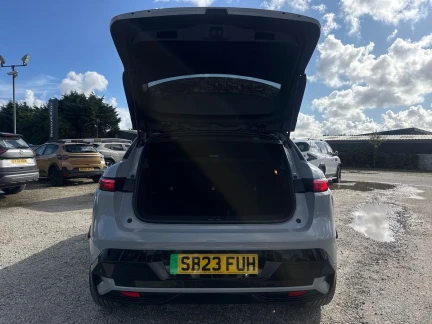 Vehicle Thumbnail 22