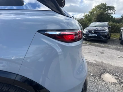 Vehicle Thumbnail 26