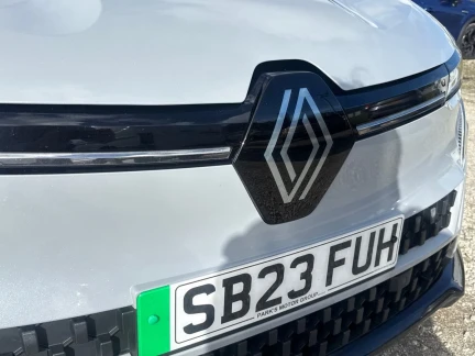 Vehicle Thumbnail 31