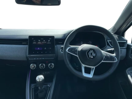 Vehicle Thumbnail 9