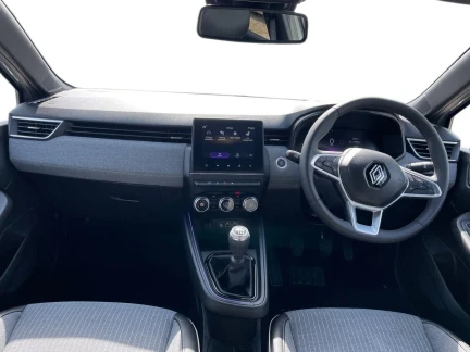 Vehicle Thumbnail 10