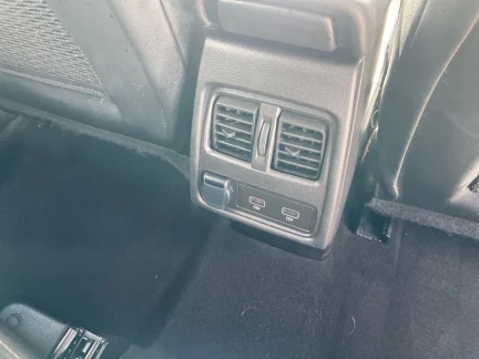 Vehicle Thumbnail 29