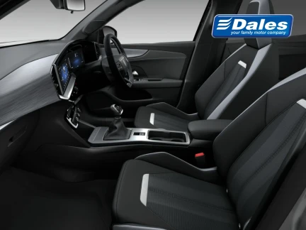 Vehicle Thumbnail 6