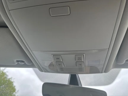 Vehicle Thumbnail 22