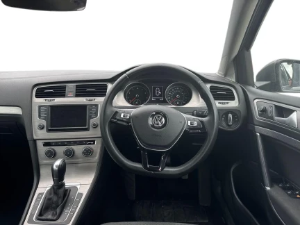 Vehicle Thumbnail 9
