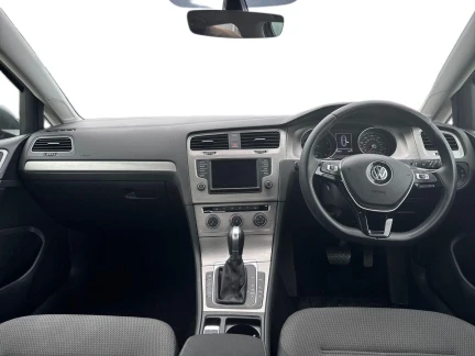 Vehicle Thumbnail 10