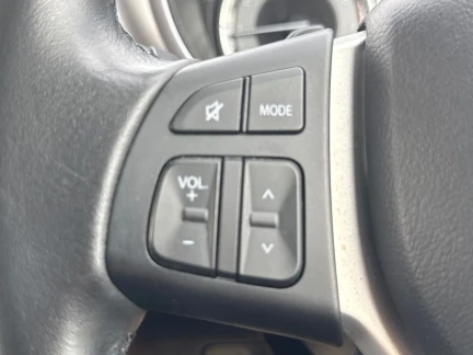 Vehicle Thumbnail 19