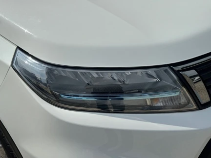 Vehicle Thumbnail 23