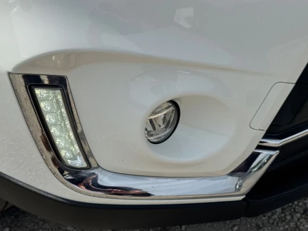 Vehicle Thumbnail 24