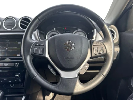 Vehicle Thumbnail 9