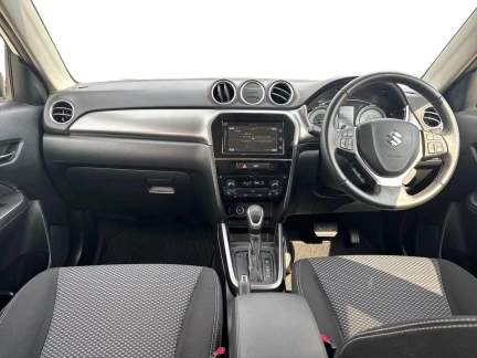 Vehicle Thumbnail 10