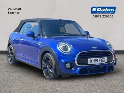 MINI Convertible Listing Image