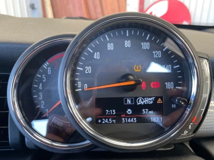 Vehicle Thumbnail 18