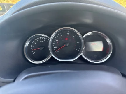 Vehicle Thumbnail 18