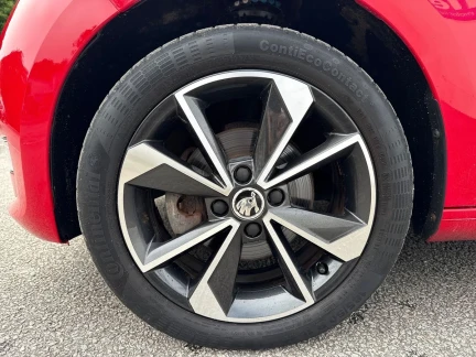 Vehicle Thumbnail 23