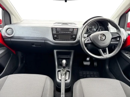 Vehicle Thumbnail 9