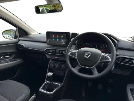 Vehicle Thumbnail 8