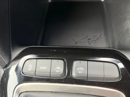 Vehicle Thumbnail 23