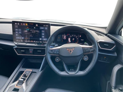Vehicle Thumbnail 9