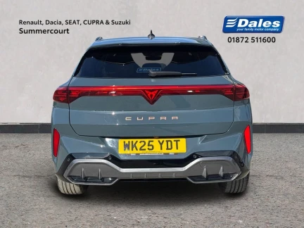 Vehicle Thumbnail 5