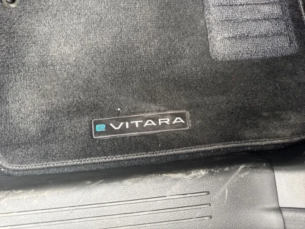 Vehicle Thumbnail 28