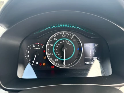 Vehicle Thumbnail 18