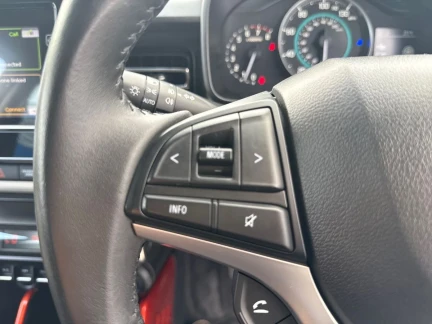 Vehicle Thumbnail 19