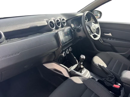 Vehicle Thumbnail 10