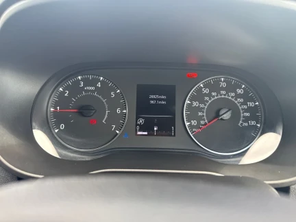 Vehicle Thumbnail 17