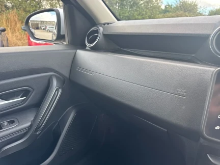 Vehicle Thumbnail 25