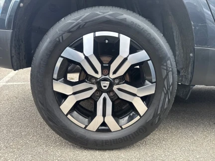 Vehicle Thumbnail 6