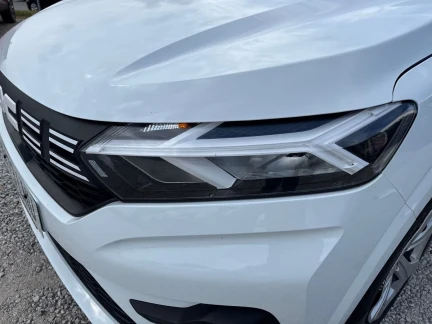 Vehicle Thumbnail 28