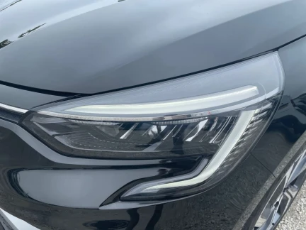 Vehicle Thumbnail 26