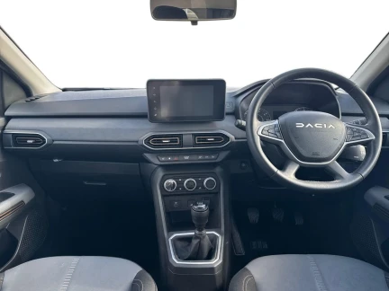 Vehicle Thumbnail 10