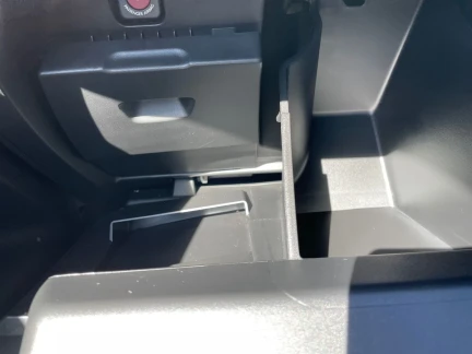 Vehicle Thumbnail 25