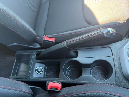 Vehicle Thumbnail 23