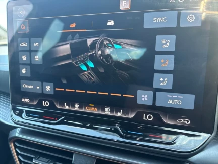 Vehicle Thumbnail 13
