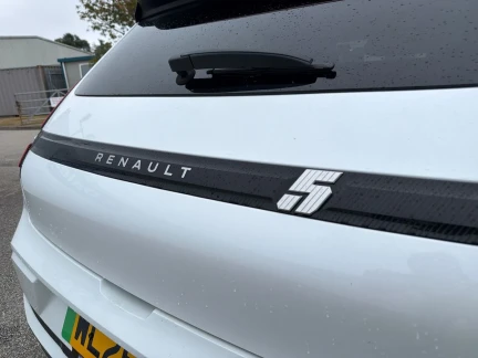 Vehicle Thumbnail 23
