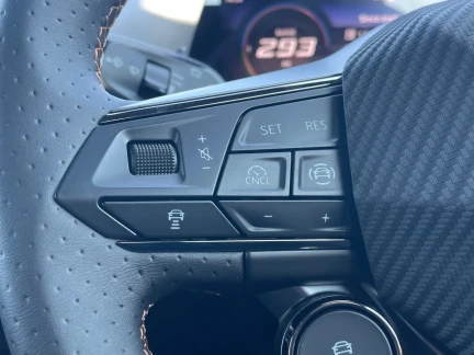 Vehicle Thumbnail 19
