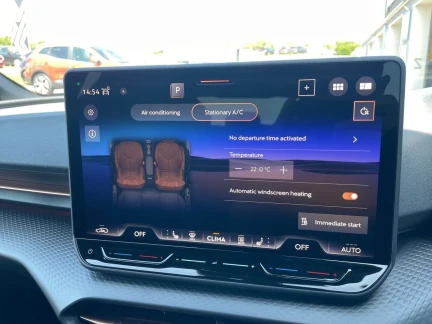 Vehicle Thumbnail 29