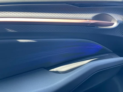 Vehicle Thumbnail 38
